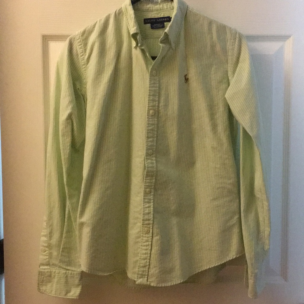 Ralph Lauren button down size 4 slim fit.